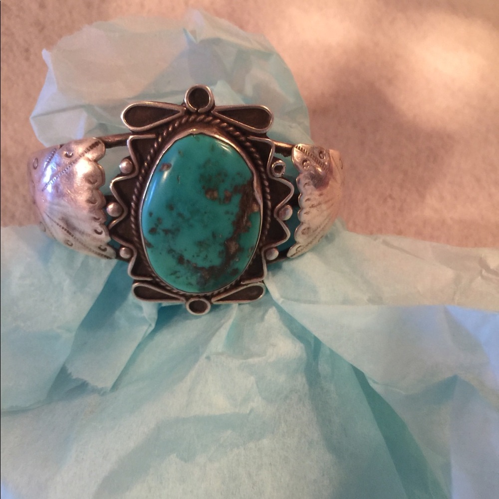 OLD PAWN NATIVE. BRACELET